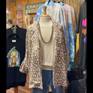 Andre by Unit Beige Leopard Print Blazer